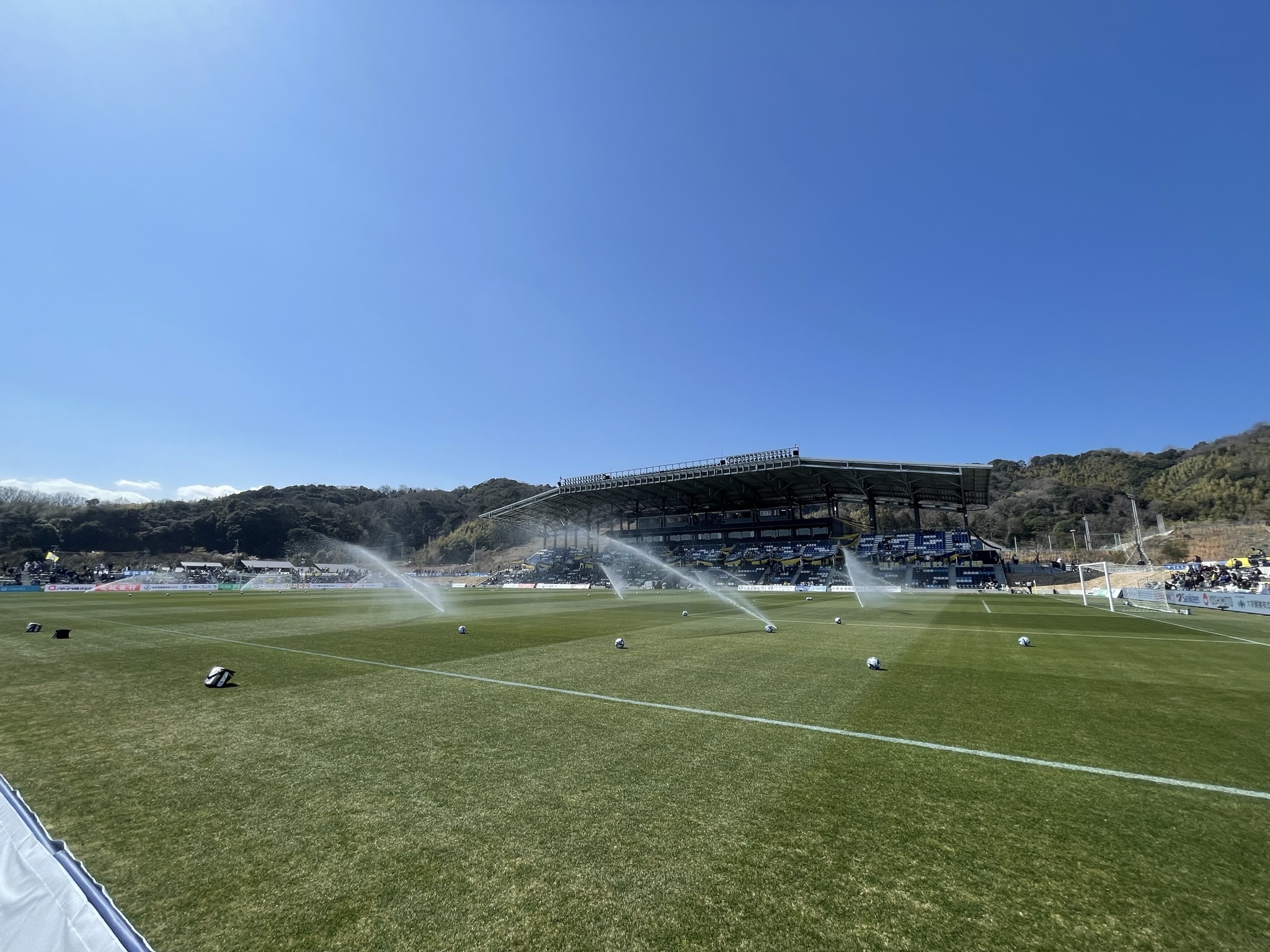 里山スタジアム